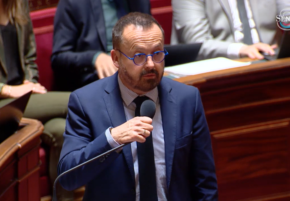 Yannick Neuder le 18 juin lors du vote au Sénat