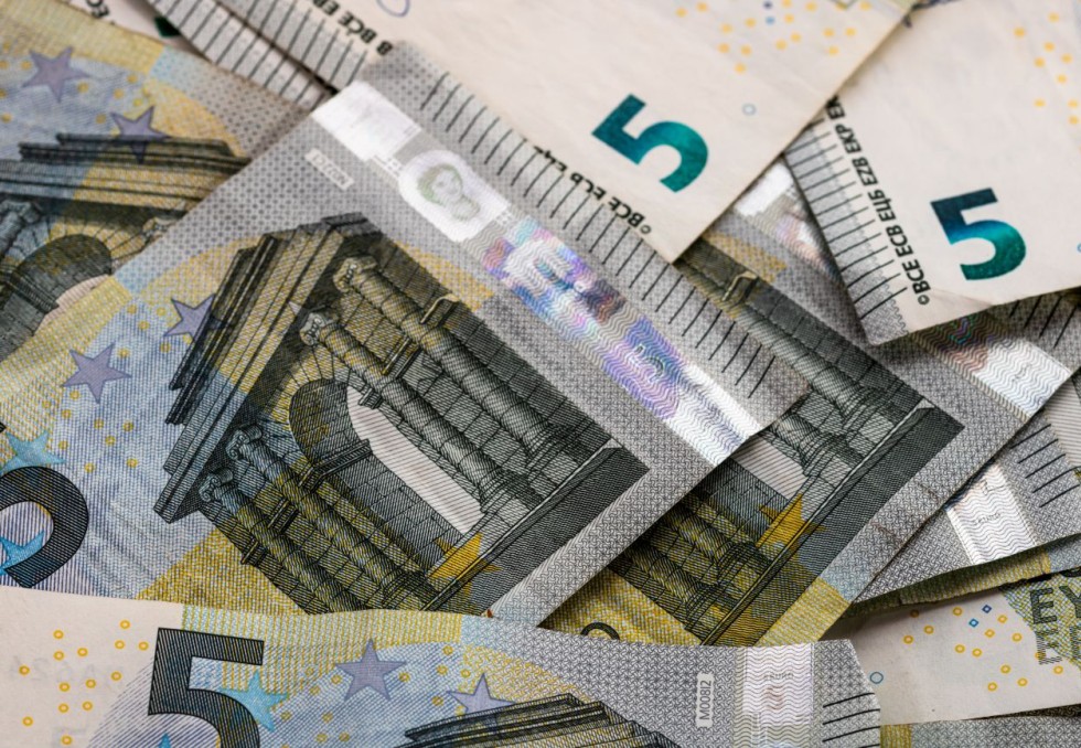 5 euros