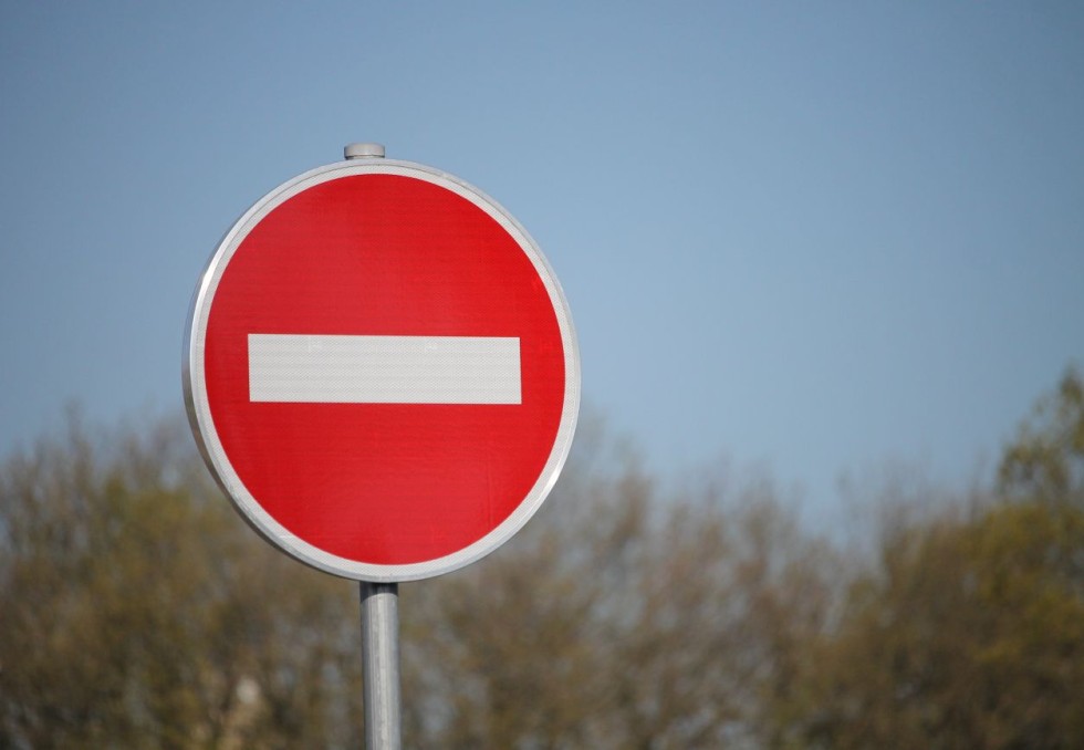 sens interdit
