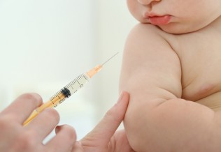 Vaccination d'un nourrisson