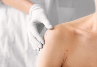 Dermatologue
