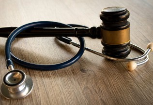 responsabilité médecin
