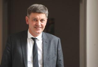 Dr Franck Devulder