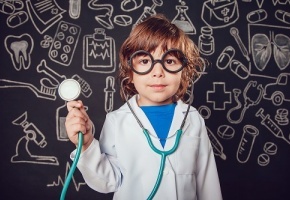 Médecin, le métier qui fait le plus rêver les enfants